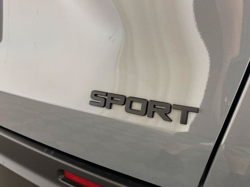 Used 2024 Honda HR-V Sport image 15