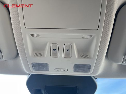 New 2024 Ford Escape SE w/ PHEV Premium Package image 21