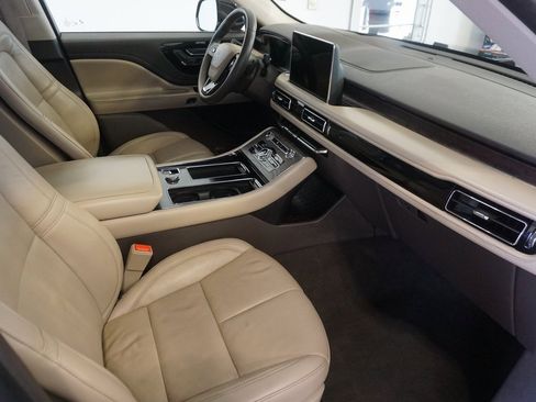 Used 2022 Lincoln Aviator Reserve w/ Equipment Group 201A image 27