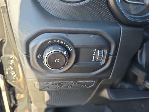 New 2026 Jeep Wrangler Rubicon image 25