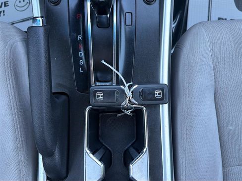 Used 2014 Honda Accord EX image 19