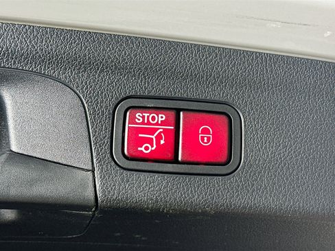 Certified 2024 Mercedes-Benz GLE 450 4MATIC image 35