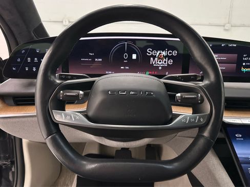 Used 2023 Lucid Air Touring AWD/4WD image 23