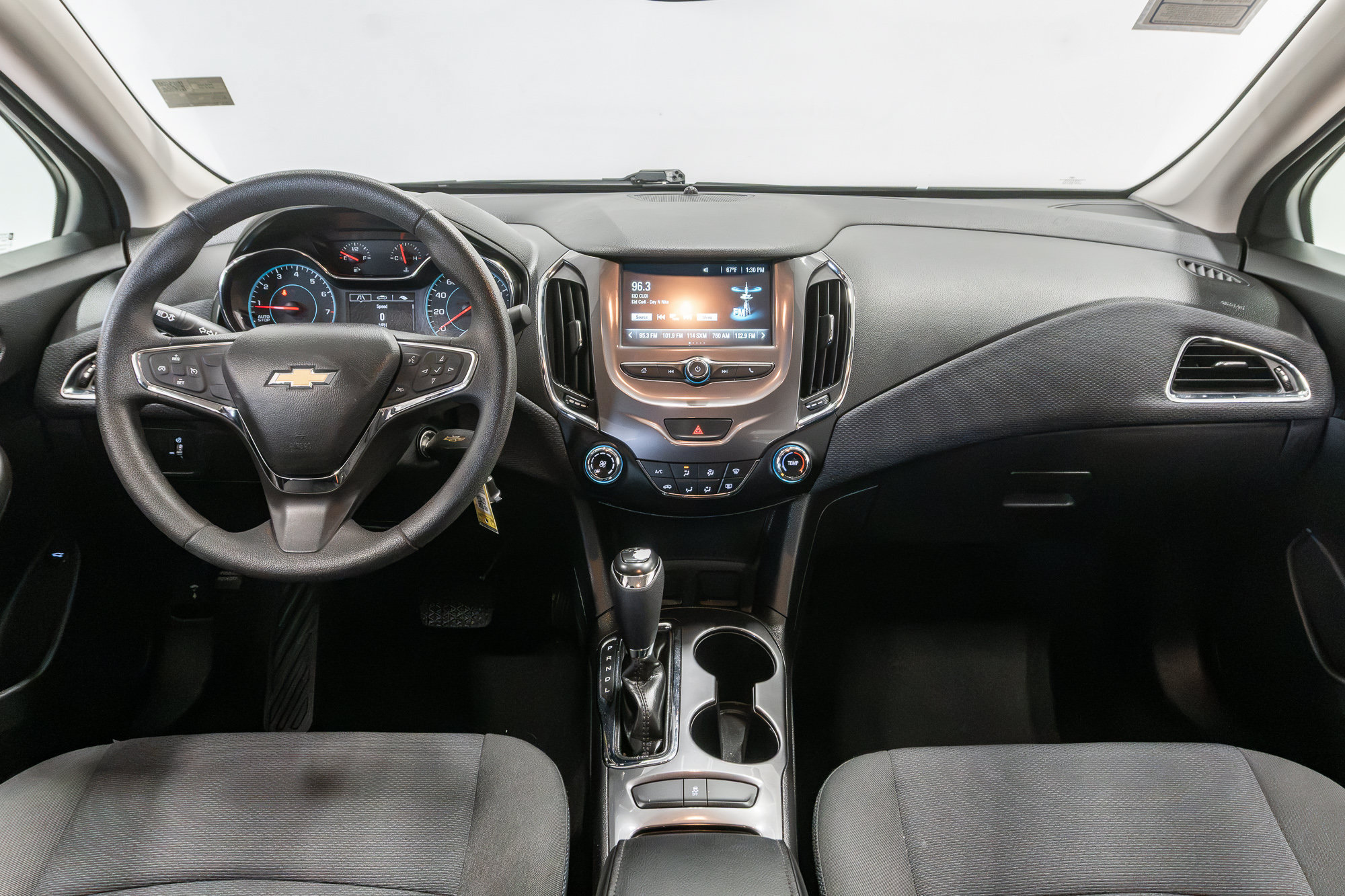 Used 2018 Chevrolet Cruze LT FWD image 22