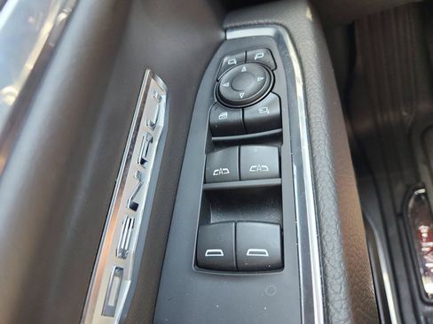 Certified 2024 GMC Sierra 1500 Denali AWD/4WD image 25