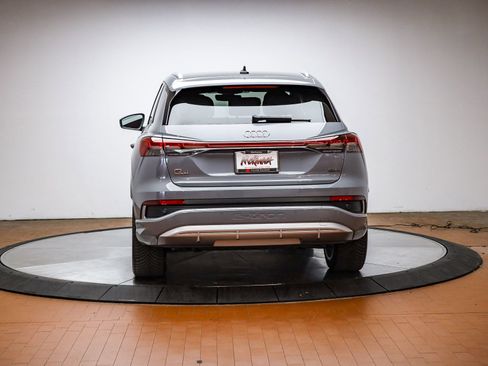 Certified 2023 Audi Q4 e-tron Premium Plus w/ Premium Plus image 3