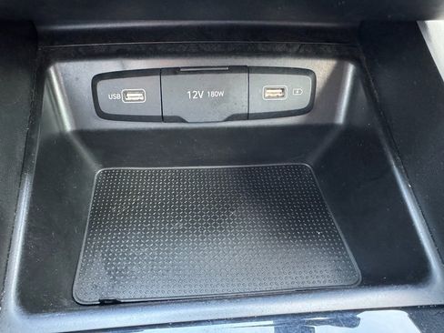 Used 2024 Hyundai Tucson SE image 27