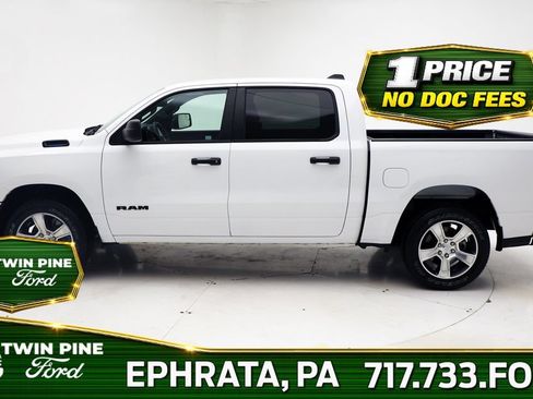 Used 2025 RAM 1500 Tradesman AWD/4WD image 5