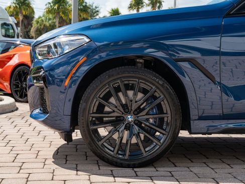 Used 2022 BMW X6 M50i w/ Executive Package AWD/4WD image 40