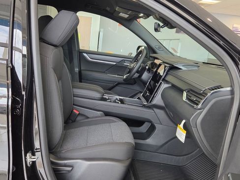 New 2026 GMC Acadia Elevation w/ Black Edition image 14