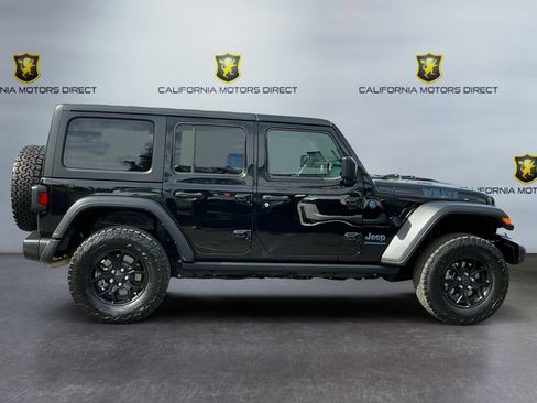 Used 2024 Jeep Wrangler Unlimited AWD/4WD image 4
