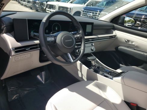 Used 2025 Hyundai Tucson SEL image 9