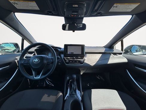 Used 2025 Toyota Corolla SE FWD image 11
