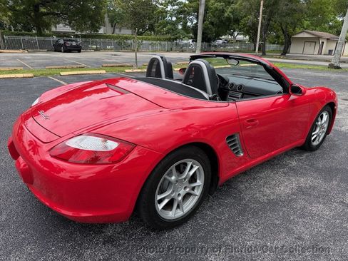 Used 2005 Porsche Boxster RWD image 4
