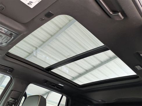 Used 2023 Chevrolet Tahoe Premier image 29