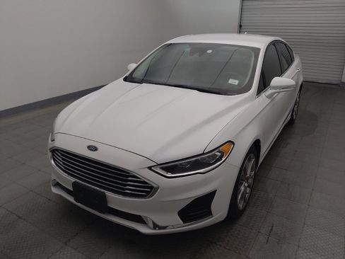 Used 2020 Ford Fusion SEL FWD image 15