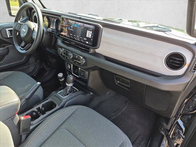 Used 2024 Jeep Wrangler Sport AWD/4WD image 20