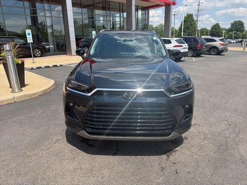 New 2026 Toyota Grand Highlander FWD image 9