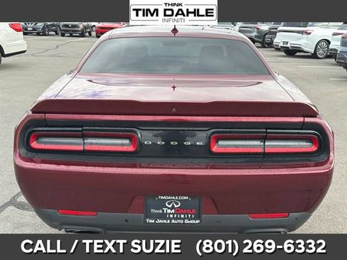 Used 2019 Dodge Challenger R/T w/ Plus Package RWD image 9