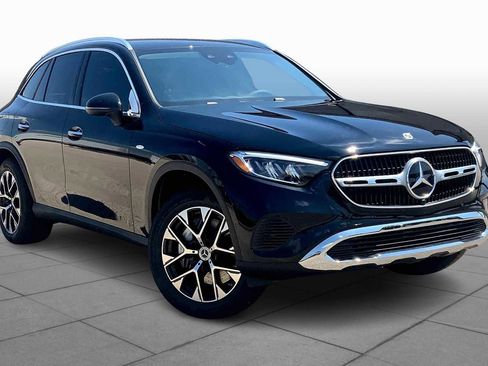 New 2025 Mercedes-Benz GLC 350e GLC 350e image 2