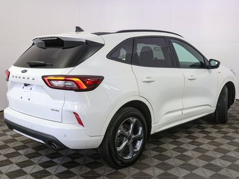 Used 2024 Ford Escape ST-Line w/ Tech Pack #1 AWD/4WD image 13