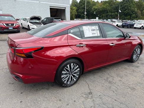 New 2025 Nissan Altima 2.5 SV w/ SV Premium Package image 5