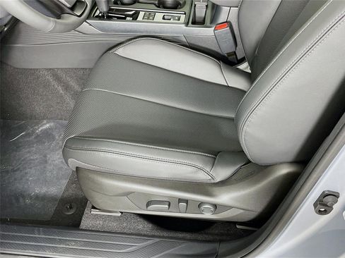 New 2026 Subaru Outback Limited XT image 21