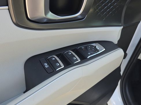 New 2026 Kia Sorento S AWD/4WD image 19