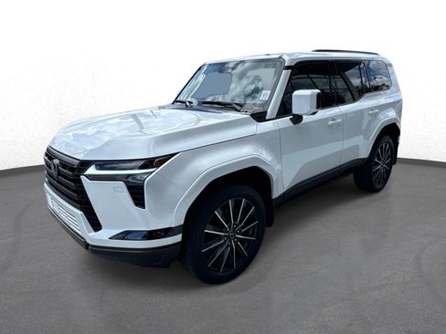 Certified 2024 Lexus GX 550 w/ Cold Area Package AWD/4WD image 7