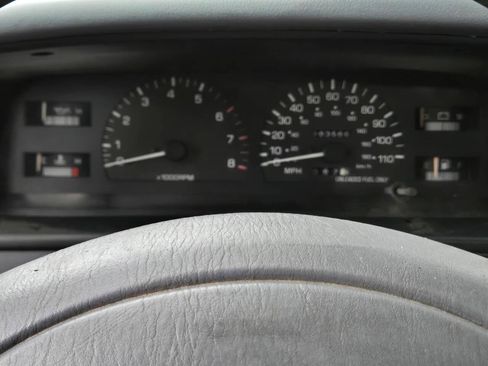 Used 1997 Toyota T100 DX image 8