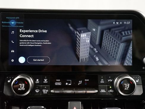 New 2026 Toyota Highlander XLE AWD/4WD image 18