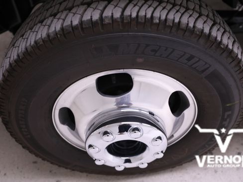 New 2026 Ford F350 Platinum image 42