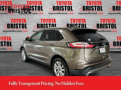 Used 2019 Ford Edge Titanium AWD/4WD image 6