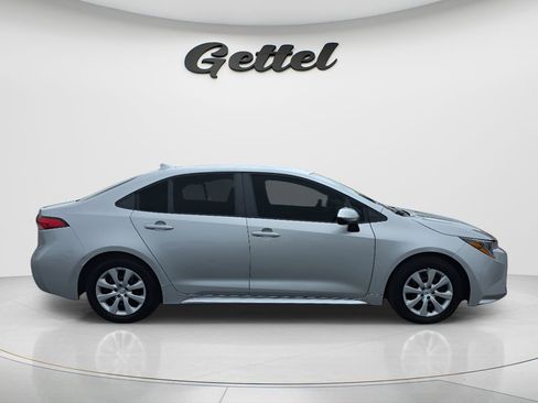 Used 2024 Toyota Corolla LE FWD image 4
