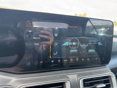 Used 2024 Ford Mustang GT Premium image 21