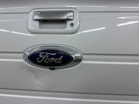 Used 2014 Ford F150 Lariat w/ Lariat Chrome Package AWD/4WD image 17