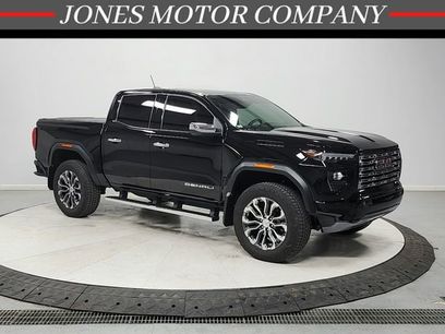 Used 2025 GMC Canyon Denali
