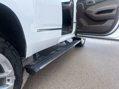 Used 2019 GMC Yukon Denali w/ Denali Ultimate Package AWD/4WD image 17
