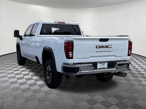Used 2020 GMC Sierra 3500 SLE w/ SLE Convenience Package AWD/4WD image 4