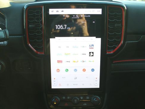 Used 2025 Ford Ranger Raptor image 7