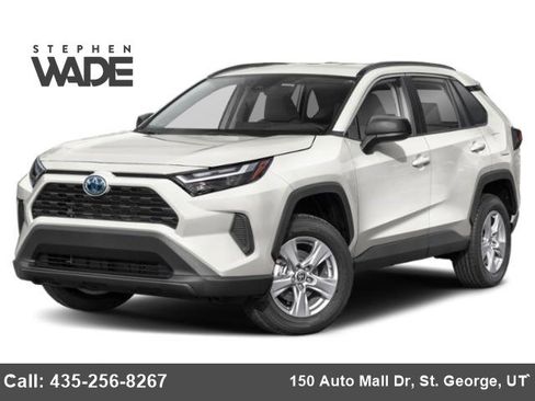 Used 2023 Toyota RAV4 LE AWD/4WD image 1