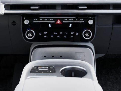 New 2026 Hyundai Ioniq 9 S image 21