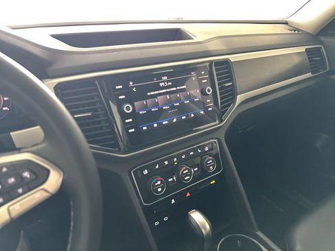 Used 2022 Volkswagen Atlas SE FWD image 22