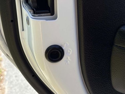 Used 2025 Jeep Wrangler Unlimited Rubicon image 14