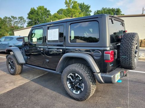 Used 2024 Jeep Wrangler Unlimited Rubicon 4xe AWD/4WD image 5