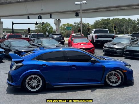 Used 2019 Honda Civic Type R image 8