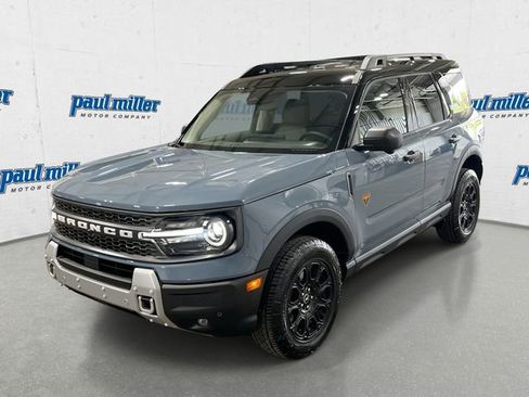 New 2025 Ford Bronco Sport Badlands w/ Badlands Tech Package AWD/4WD image 1