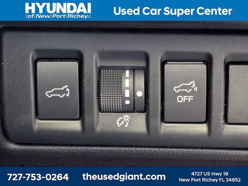 Used 2020 Subaru Outback Limited AWD/4WD image 33
