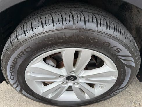Used 2019 Kia Sportage LX AWD/4WD image 16