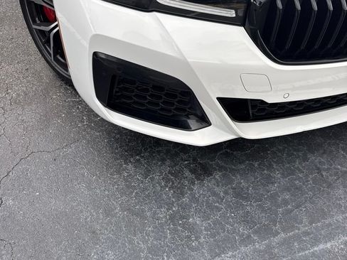 Used 2023 BMW 540i w/ M Sport Package RWD image 10